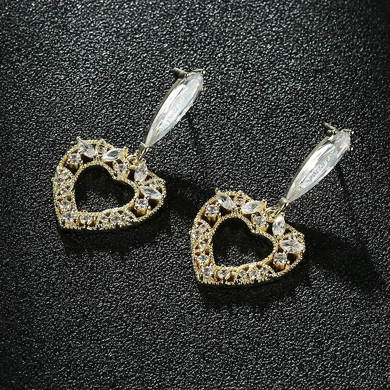 

Модные украшения Кристалл из Австрии для женщин Серьги с бриллиантами в форме сердца и темпераментом
