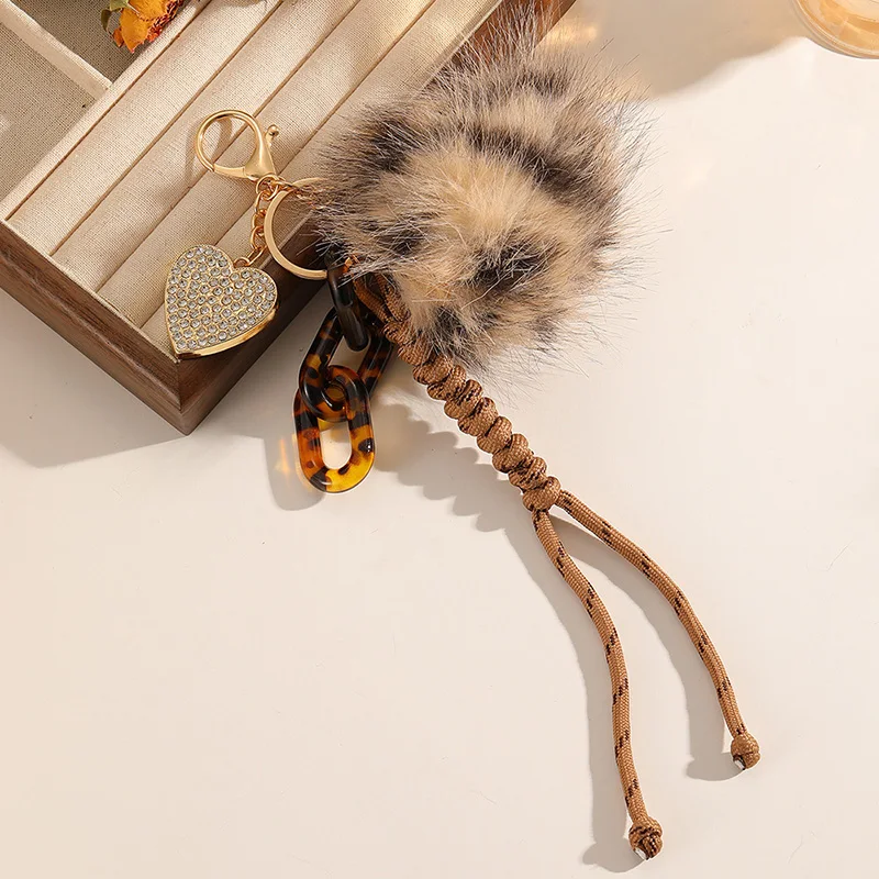 سلسلة المفاتيح القطيفة ليوبارد طباعة المفاتيح على شكل قلب الخريف والشتاء ملحق معلق حلية عقدة معلقة الديكور