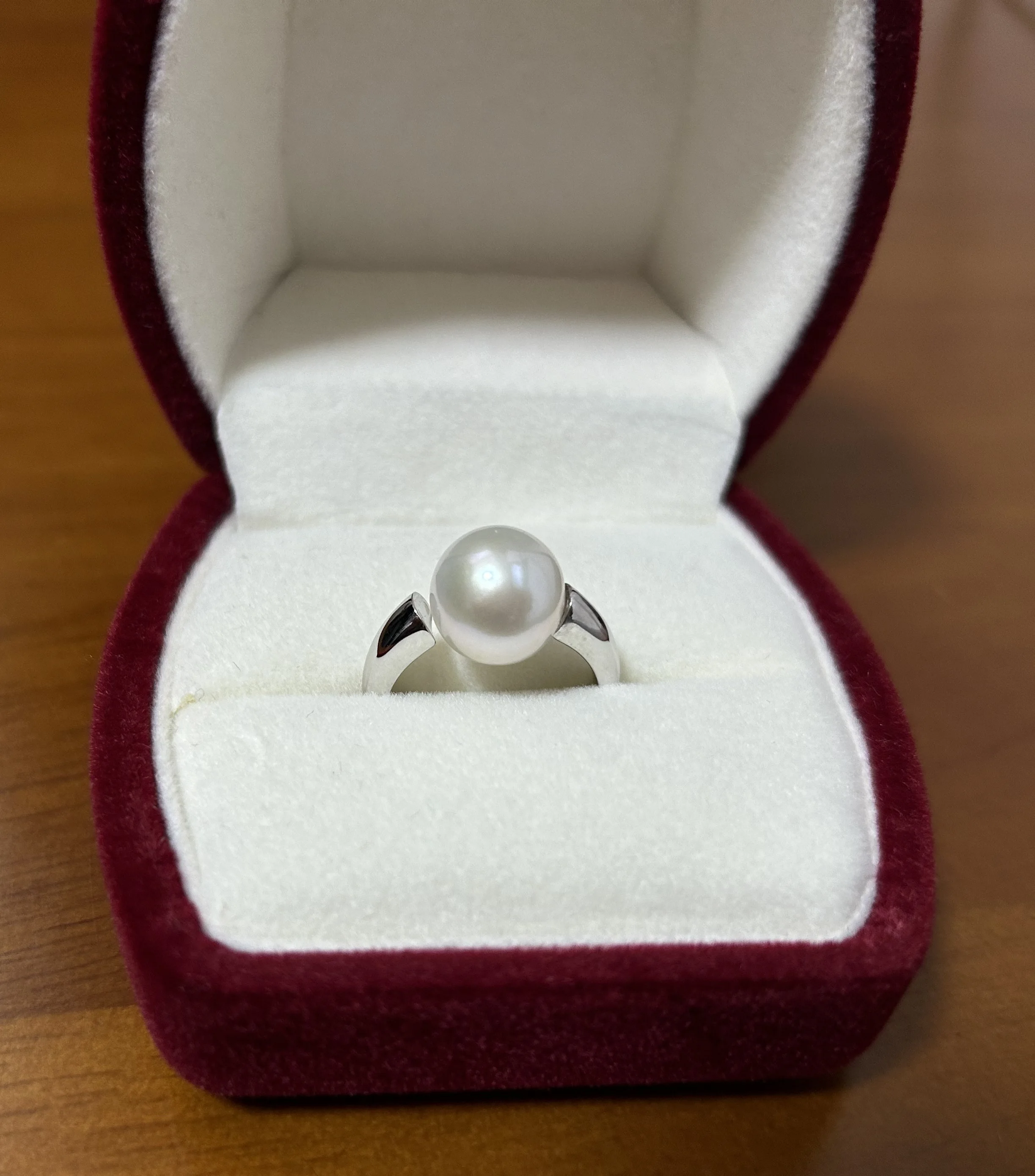 

Charming 10-11MM Natural White Pearl Ring With Open Ring Sterling Silver 925