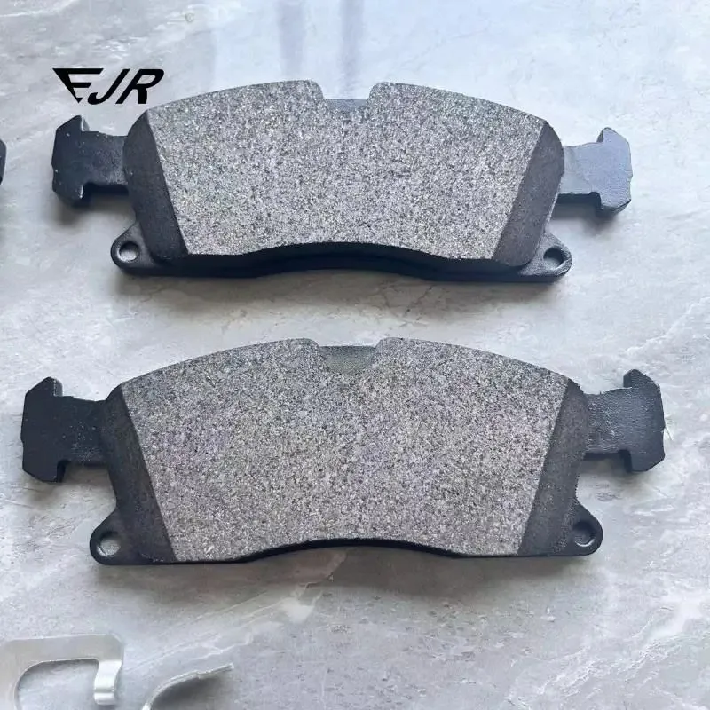 Accesorios para coches adecuados para Maserati Levante 3.0T pastillas de freno delanteras de alta calidad pastillas de freno 673004427 673011564