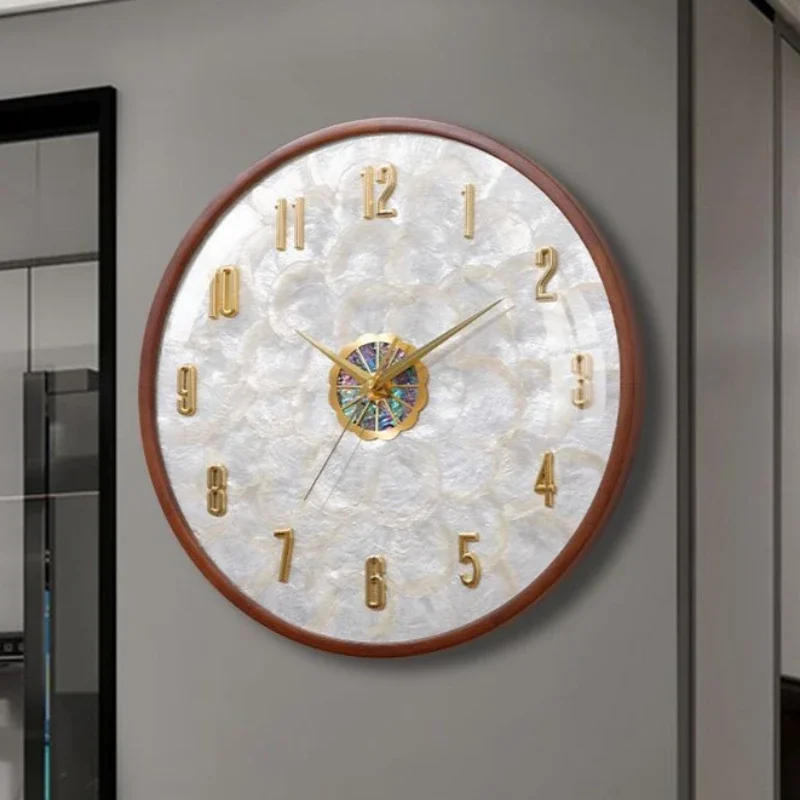 Walnut Wood Wall Clocks Creative Shell Elegant Clocks Living Room Decoration Clock Silent Quartz Clock Interior Ornaments