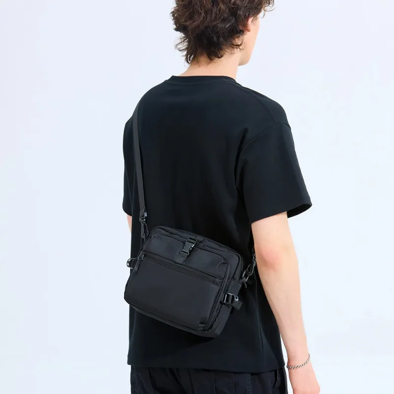 

Men Crossbody Bag Light and Casual Multi-pocket Shoulder Mobile Phone Small Square Bags Women's Japanese Style