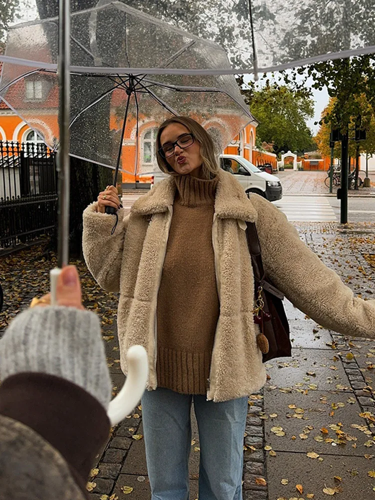 Khaki Flip Collar Zipper Warm Lamb Woolen Coat Elegant Solid Full Sleeve Short Jacket 2024 Autumn Woman New Commuter Wear