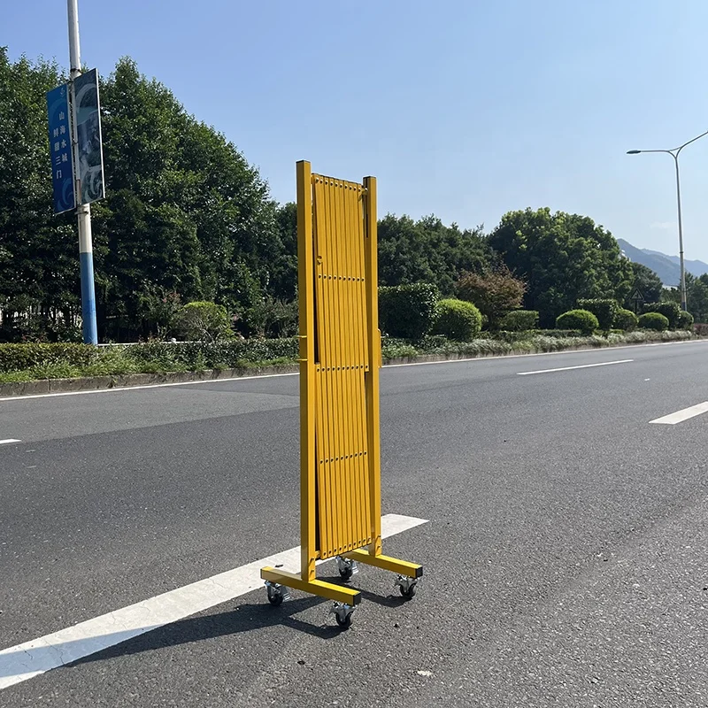 Cheap Price Traffic Control Yellow Iron Expanding Road Safety Expandable Barrier