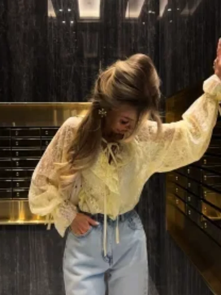 

Элегантная женская желтая кружевная укороченная блузка с рюшами, модная прозрачная блузка с круглым воротником и шнуровкой, с длинными рукавами, 2026, для повседневной носки