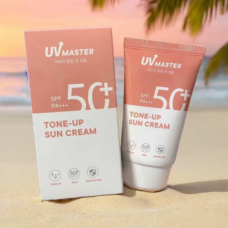 

Tonymoly UV Master Tone-up Sun Cream 50ml Brightening Sunscreen SPF50+PA+++ Moisturizing Original Korean Skin Care Products