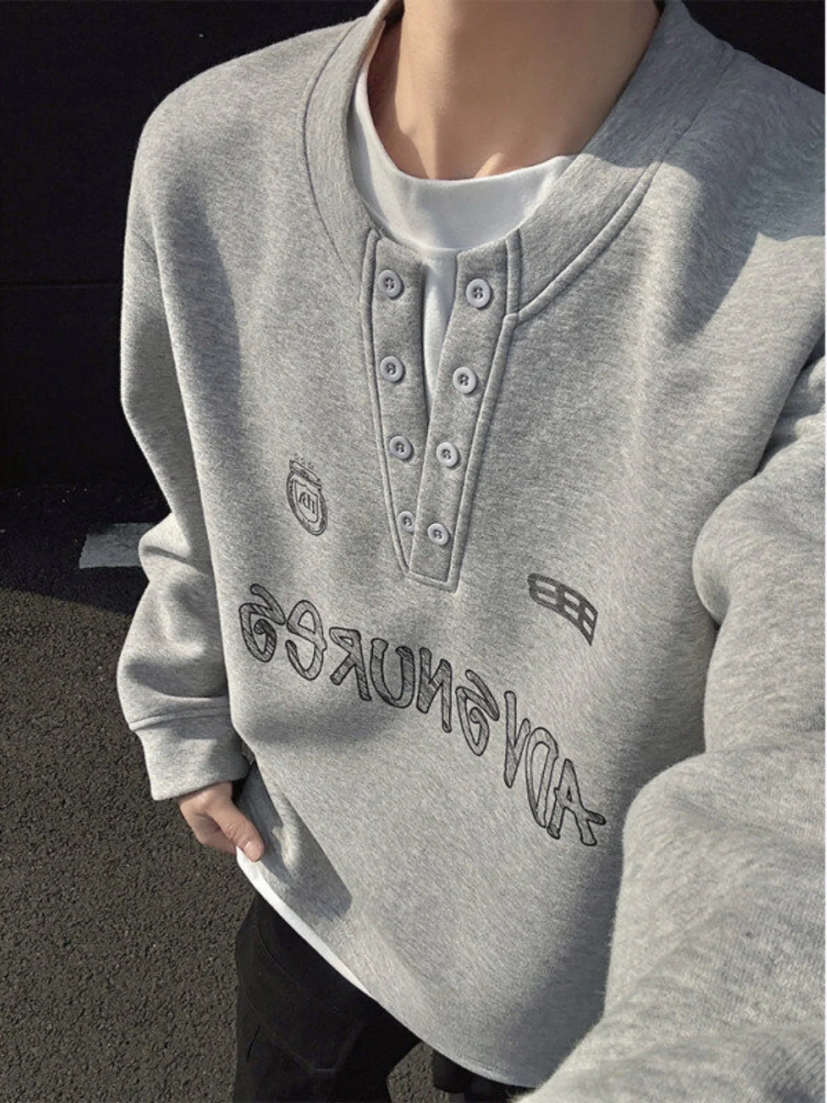 

American Sle Heavyweight ey Faux Two-Piece Hoodie Men's Spring fiti Print V-Ne Base Layer irt Casual Loose Fit