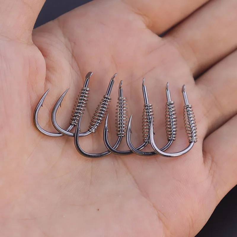 20pcs/lot Barbed Spring Fishing Hooks High-carbon Steel Fishhook Flattened Body Sharp Tip Fishing Tackle For Fishing Bass Carp