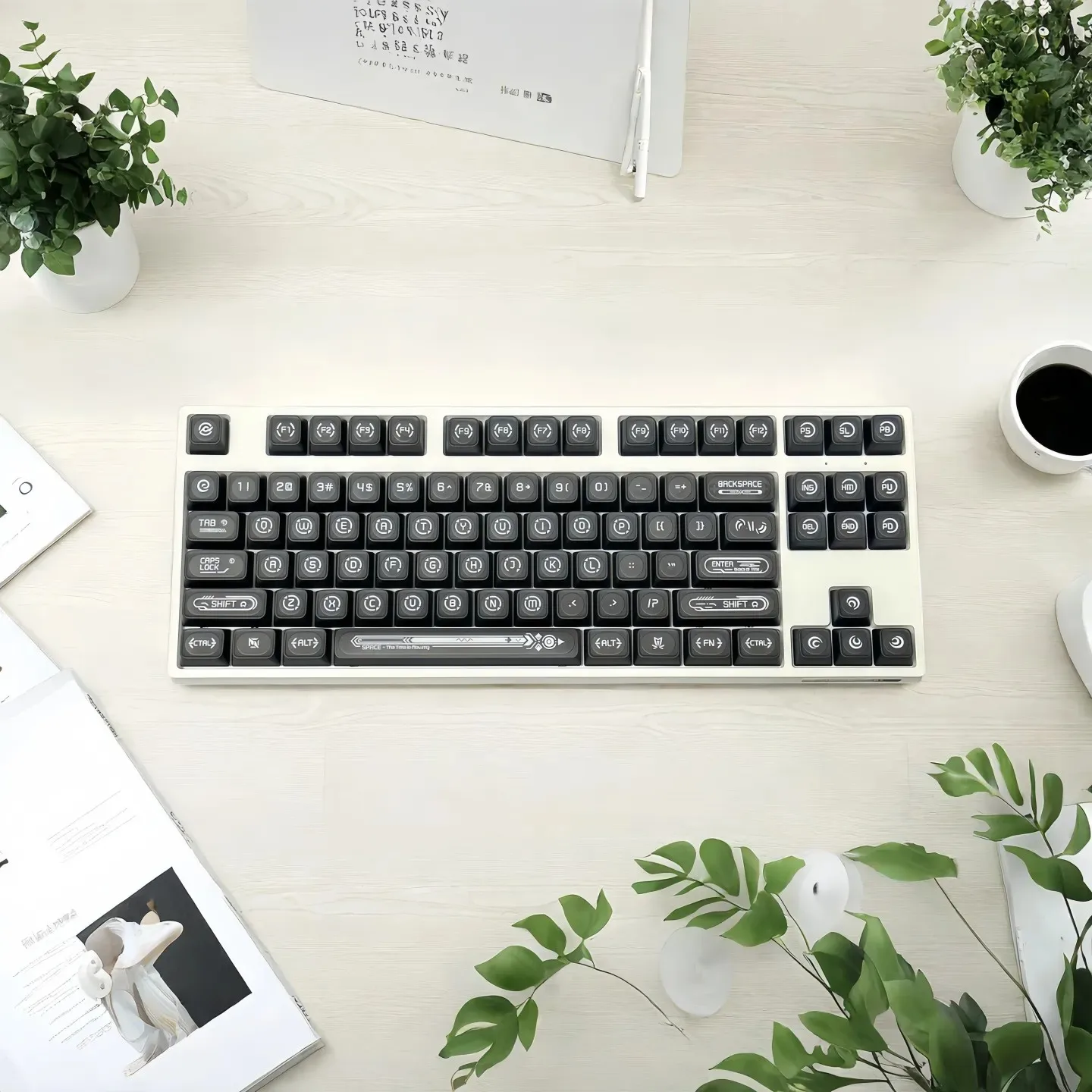 Teclas brillantes por sublimación de tinte, perfil Cherry, 136 teclas, teclas transparentes de ojo de gato negro para teclado de interruptores Cherry MX