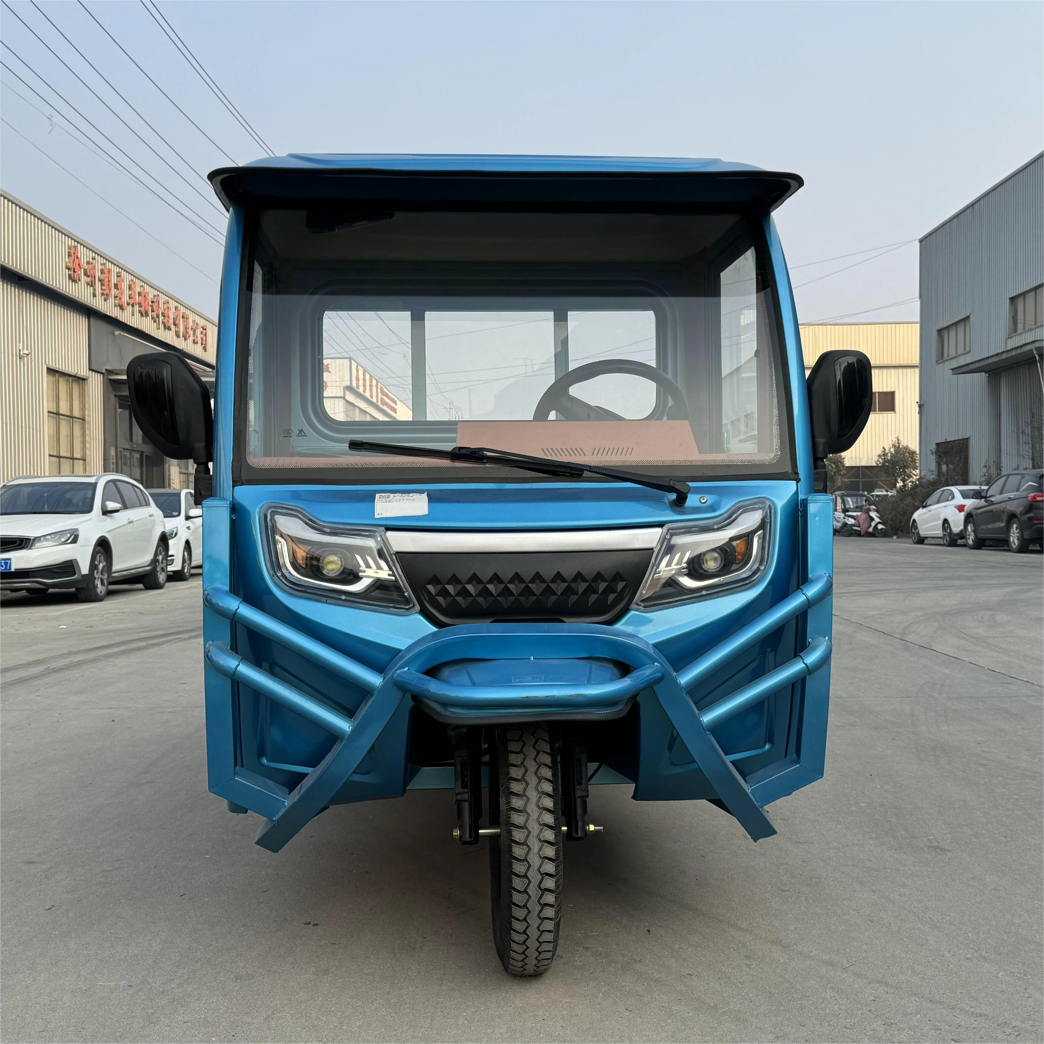Electric tricycle 60V100Ah large battery remote heavy load high quality