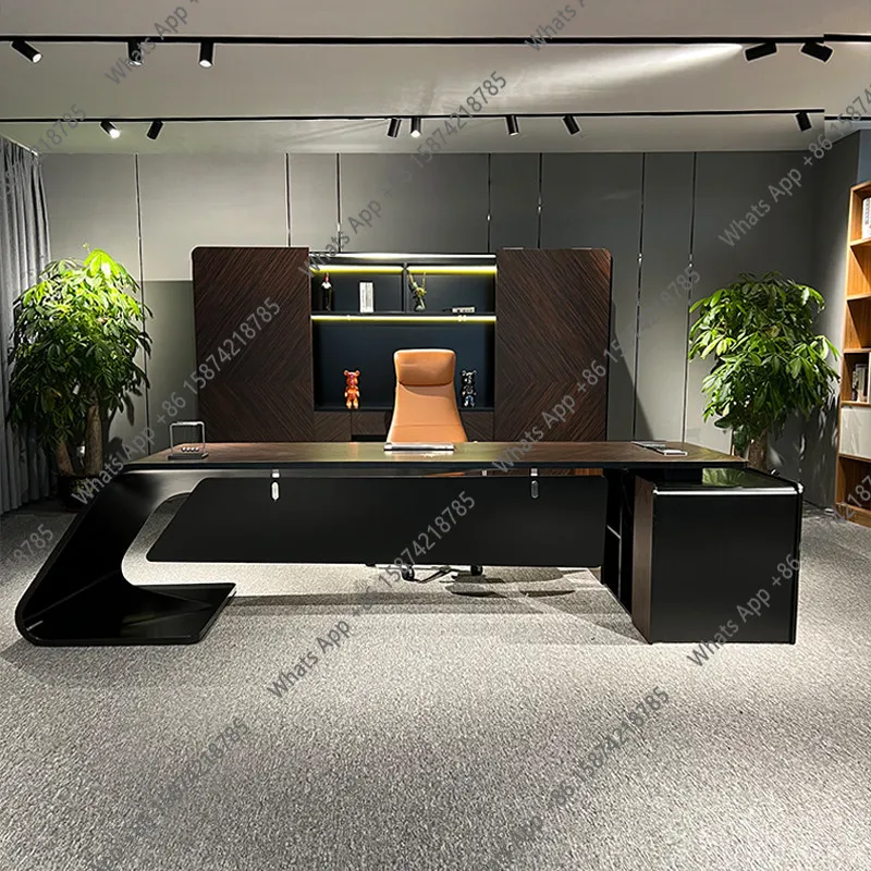 

Стол руководителя: простой, современный, элитный, стильный. Стол менеджера. Офисная атмосфера. Одиночный стол.