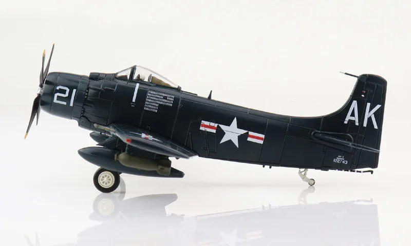 Fine 1/72 HA2918 US AD-3 fighter model VMA-121  Alloy collection model