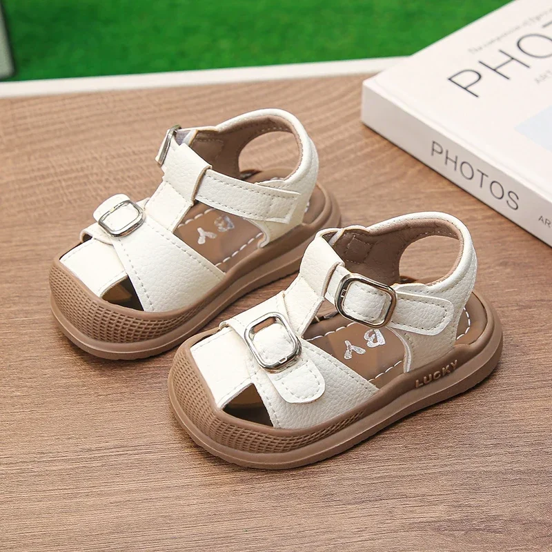 

2025 Summer Baby Walking Shoes T-strap Soft Sole Comfortable for Baby Sandals Toes Capped Non-slip Kids Beach Shoes Hook&loop