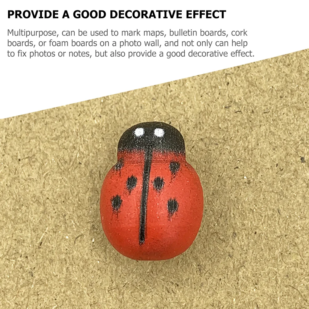 100 szt. Drewniane pinezki w kształcie biedronki, dekoracyjne pinezki do tablic korkowych, do użytku domowego i szkolnego.