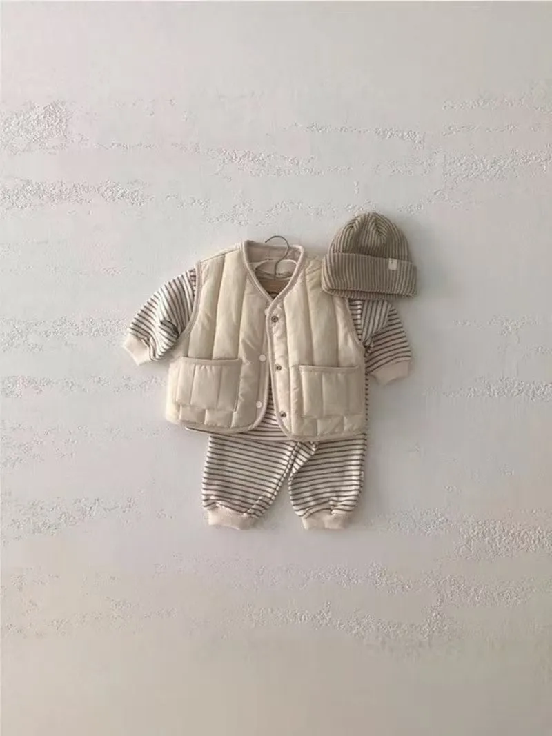 Korean Style Winter Newborn Baby Cotton-padded Vest Hooded Warm Kids Waistcoats Sleeveless Coats Infants Clothes Toddlers