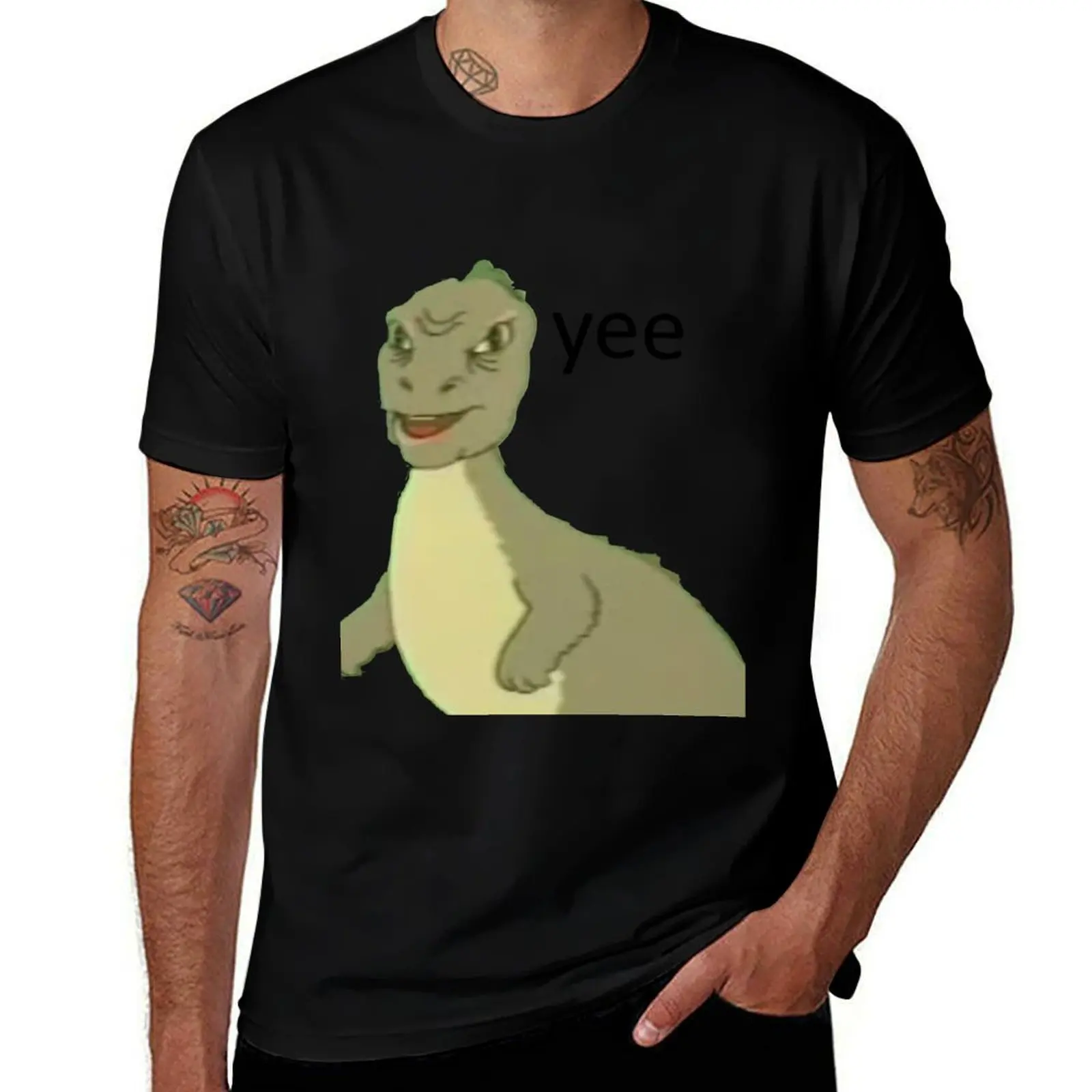 Футболка Yee [dinosaur maym :^)] (версия 1, качество видео, черный текст) Футболка для фестивалей и вечеринок