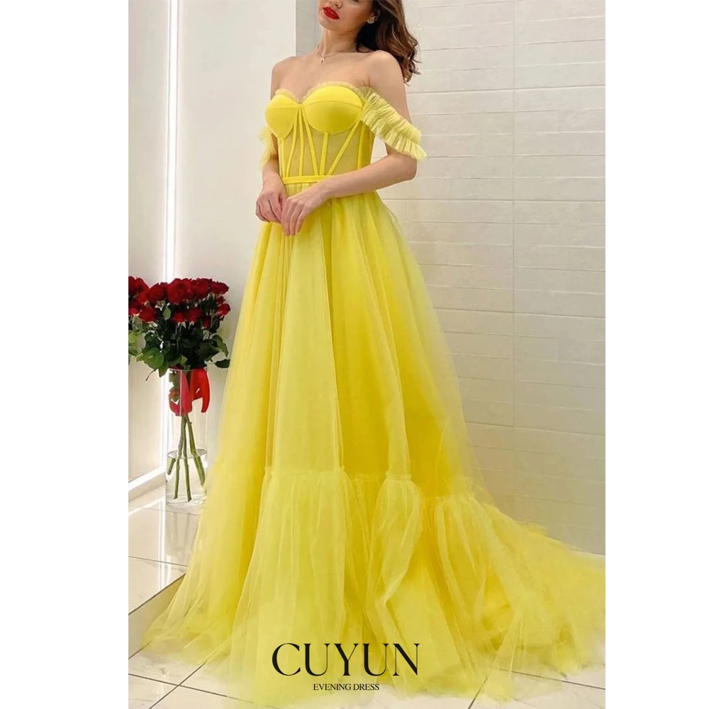 فساتين سهرة على شكل قلب أصفر من CUYUN مكشوفة الكتف من التل الناعم فستان رسمي مخصص للنساء فستان حفلات فاخر للولائم