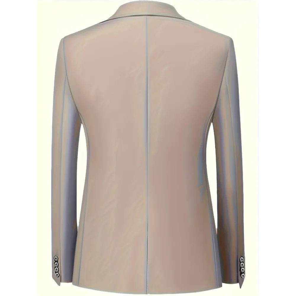 ชุดสูทเบอร์กันดีแบบสามชิ้นทรงเข้ารูป พร้อมเสื้อกั๊กแบบกระดุมแถวเดียว ผลิตจากผ้าผสมคุณภาพพรีเมียม เหมาะสำหรับงานแต่งงาน งานกาล่าดินเนอร์ และงานพิธีการ