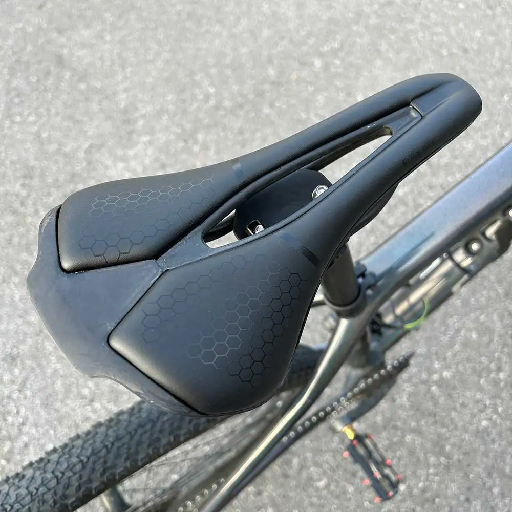 elitaone carbon fiber saddle 115g mountain bike/road bike ultralight seat 250x140mm UD textured bare carbon PL