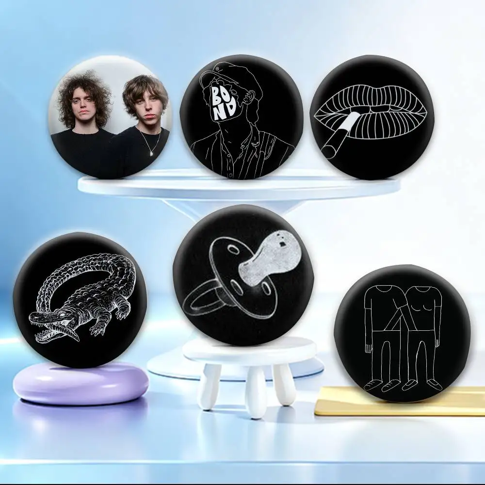 COOL Catfish And Bottlemens   Badges Creative Tinplate Button PinsBrooch Badge Clothes Backpack