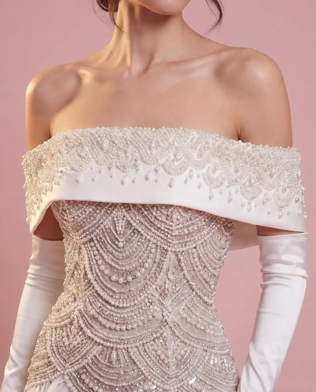 

Arabia Luxury Satin Gloves Off-the-shoulder Pearl Beadings Evening Prom Dress Gown Feather Hem Party Dress Women Customized