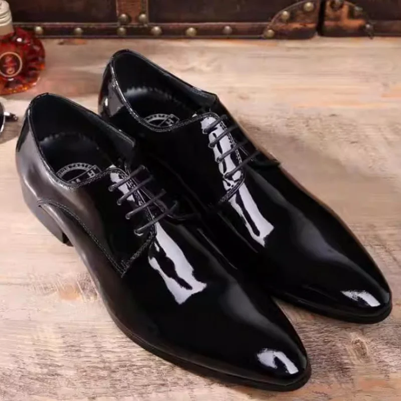 British Style Black Patent Leather Dress Shoes For Man Genuine Leather Casual Shoes Pointed Toe Lace-up Business Formal Shoes