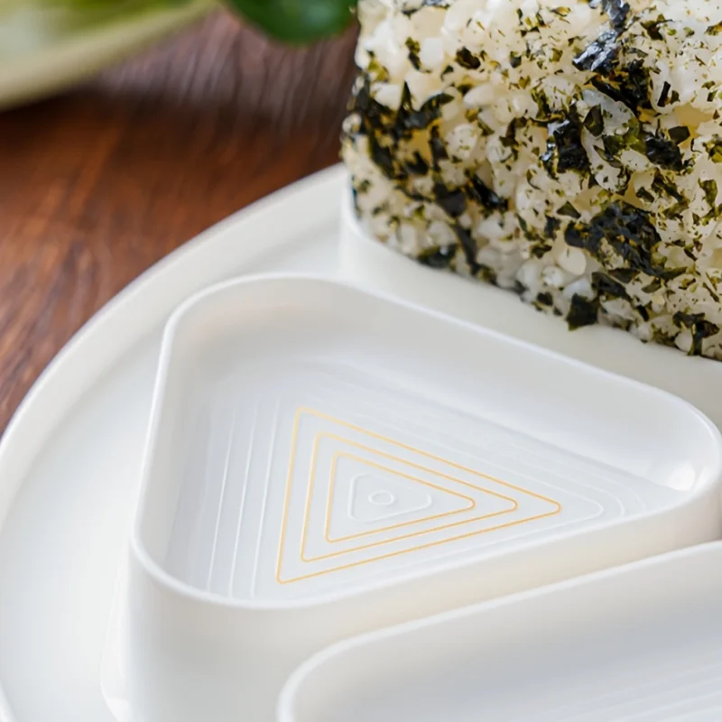 1 قطعة قالب كرة الأرز الثلاثي ستة شبكة قالب السوشي بينتو صندوق الأعشاب البحرية الأرز صنع أداة الخبز بودنغ كعكة قالب الشوكولاته #5