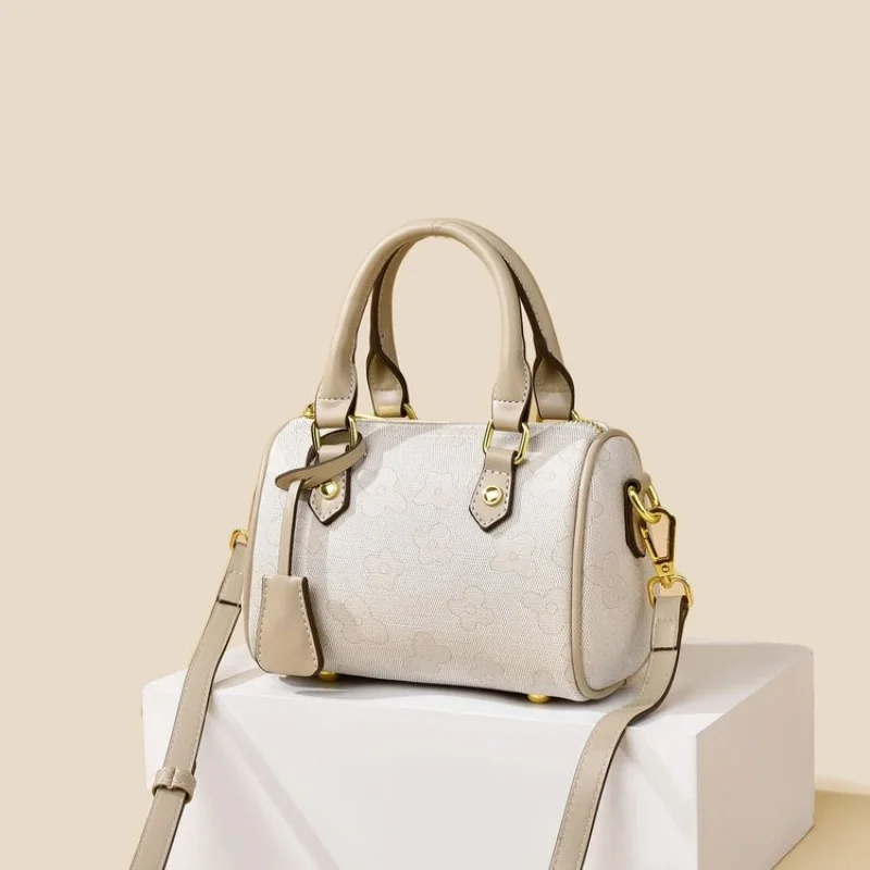 

Fashionable Women's Messenger Bag - Premium Leather Crossbody Shoulder Handbag Tote Ladies Purse Luxury Designer Brand