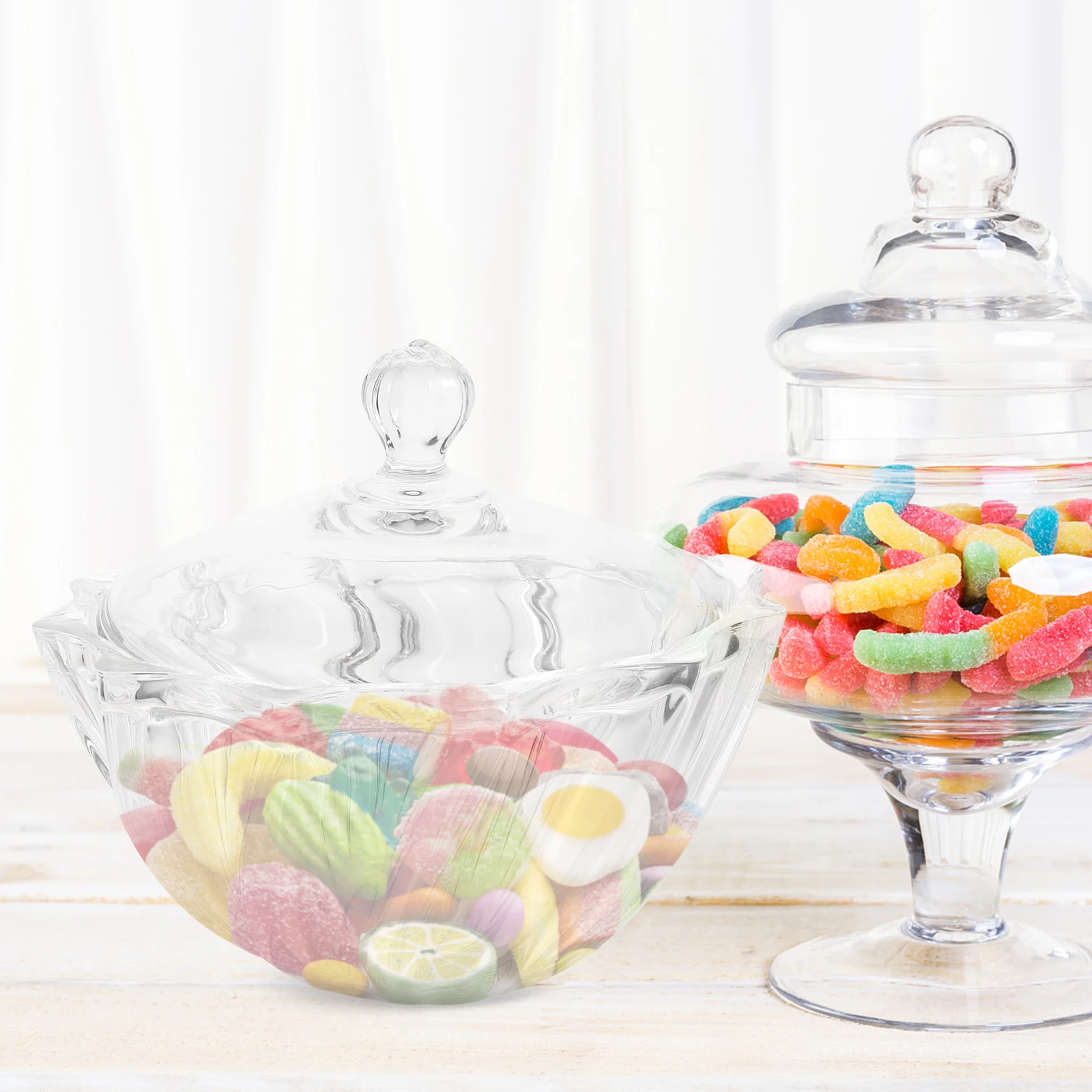 

Glass Candy Jar with Lid Exquisite Desktop Adornment for Kitchen Dried Foods Tea Coffee Elegant Multi-Faceted Cut Sparkling