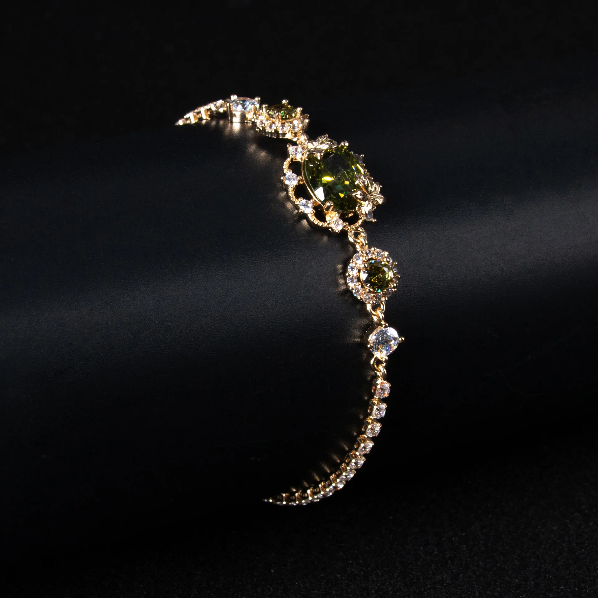 Women Vintage Adjustable Drawstring Bracelet Multi Color Cubic Zirconia Rhinestone Hand Chain Trendy Fashion Jewelry Holiday