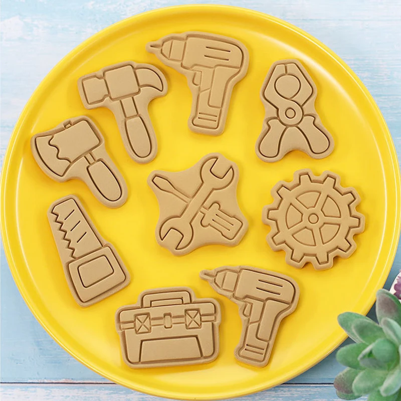 8pcs/set Hand Tools Cookie Cutters Gear Toolbox Wrench Repair Tools Biscuit Mold Cookie Stamps DIY Kitchen Baking Mold