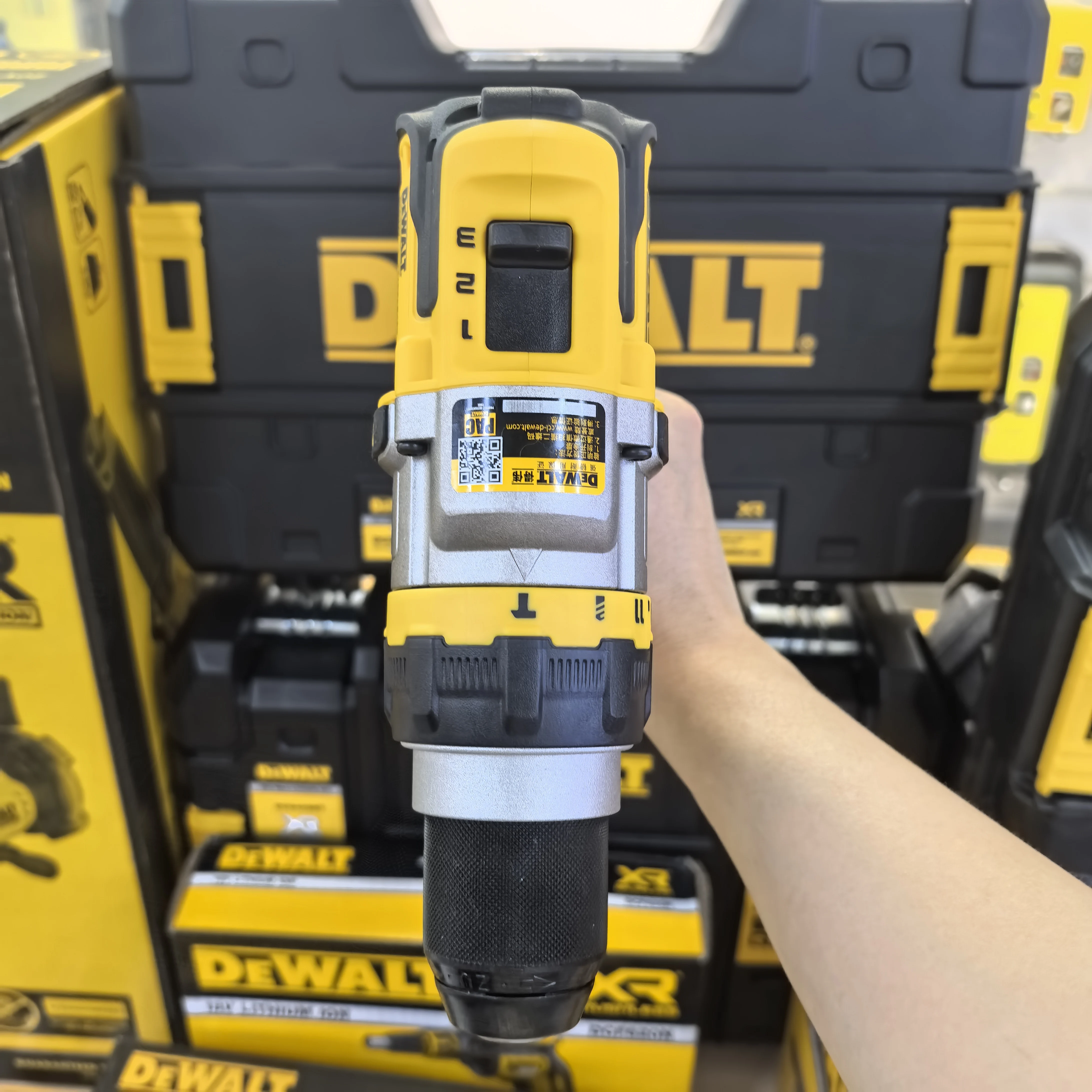 Imagem -02 - sem Fio Hammer Drill 20v Brushless Motor Power Tool Flexvolt Tecnologia Elétrica Impacto Broca Dewalt-dcd999 Profissional