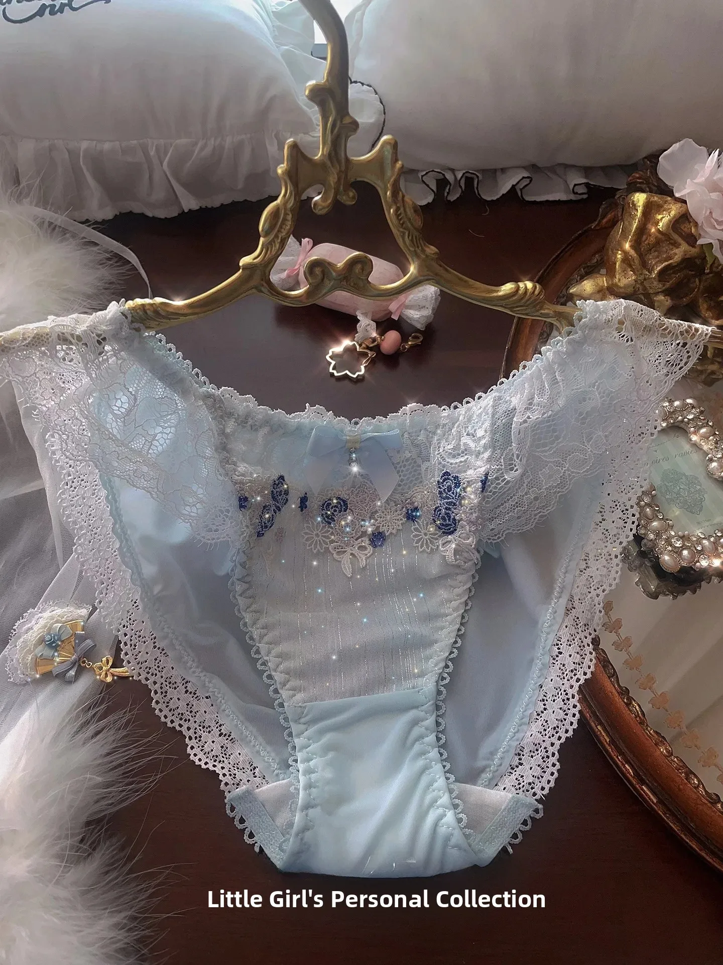Lolita Style Sweet Lace Girl Underwear  Knot  Pants mid Waist Narrow  Daily Wear Quick Dry Floral Pattern