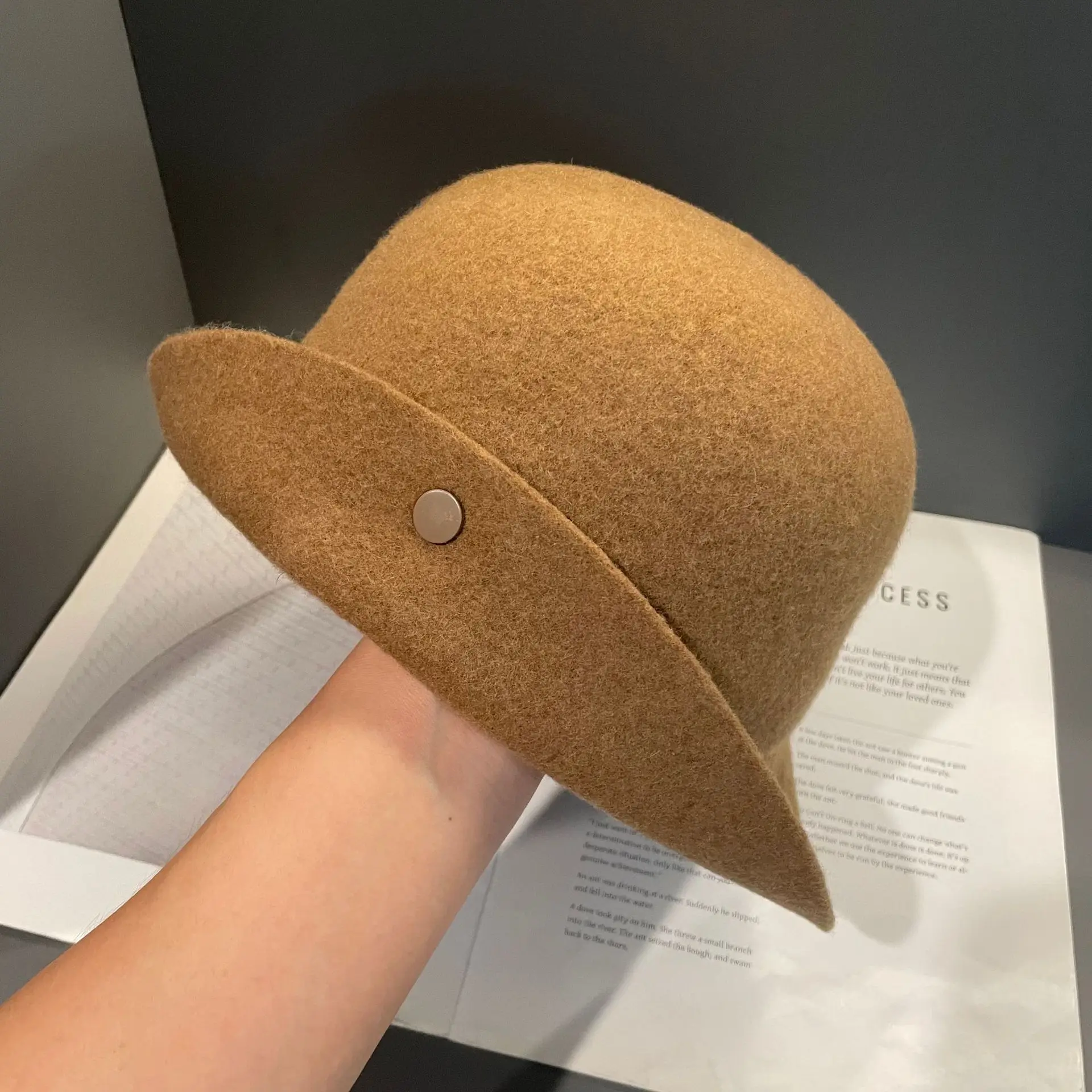 Adults Women 100% Wool Cloche Hat Solid Color Short Brim Retro Lightweight Warm Casual Daily Headwear Outdoor Travel Fashion