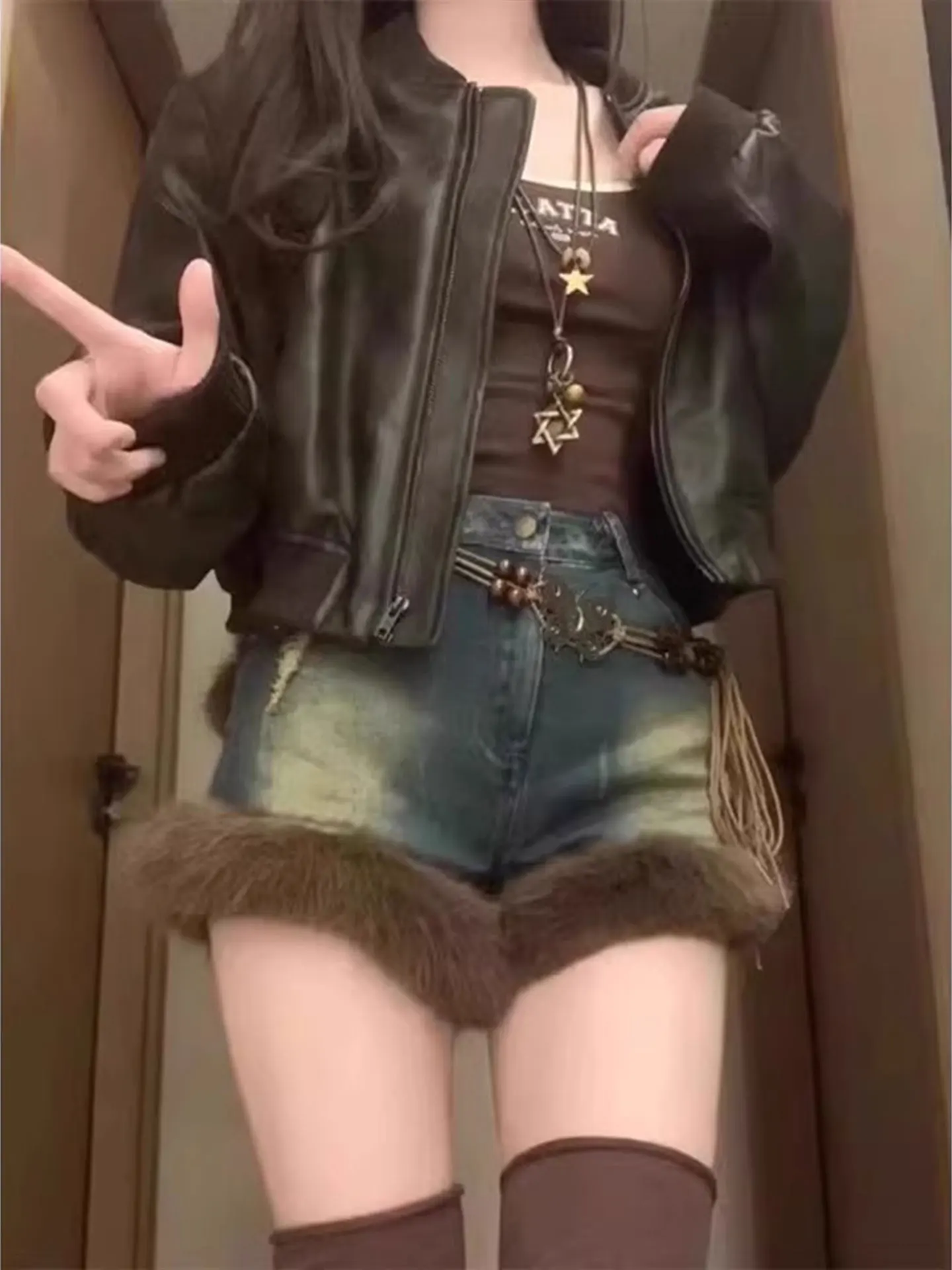 plus Size Women's American Hot Girl Frayed Denim Shorts High Waist Vintage Patchwork Furry Pants Straight Leg Micro Stretch