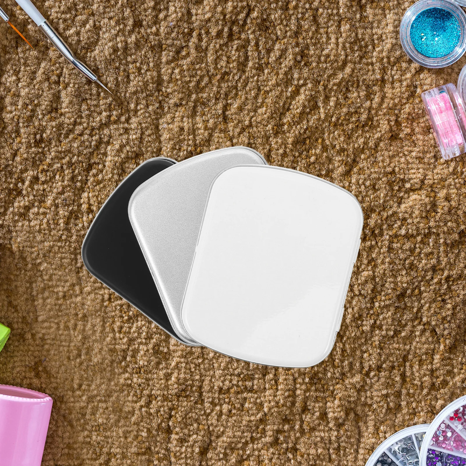 

Mini Nail Polish Storage Box Gel Polish Organizer Metal Compartment Case Portable Nail Art Supplies Holder Paint Mixing Palette