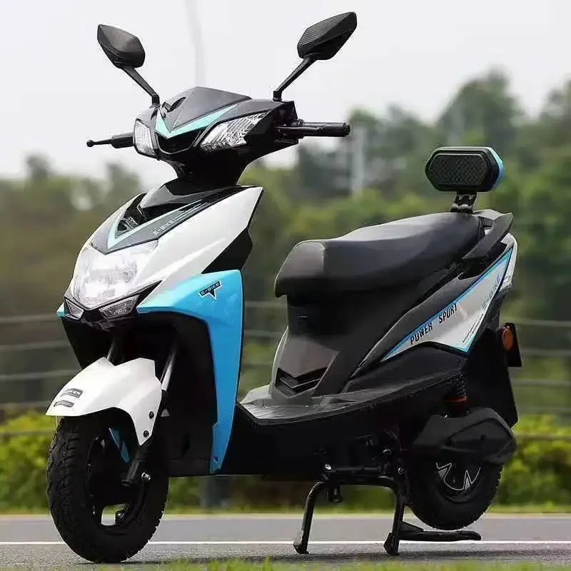 Fashion Design Electric Motorcycle Scooter Motorbike for Adults City Bike