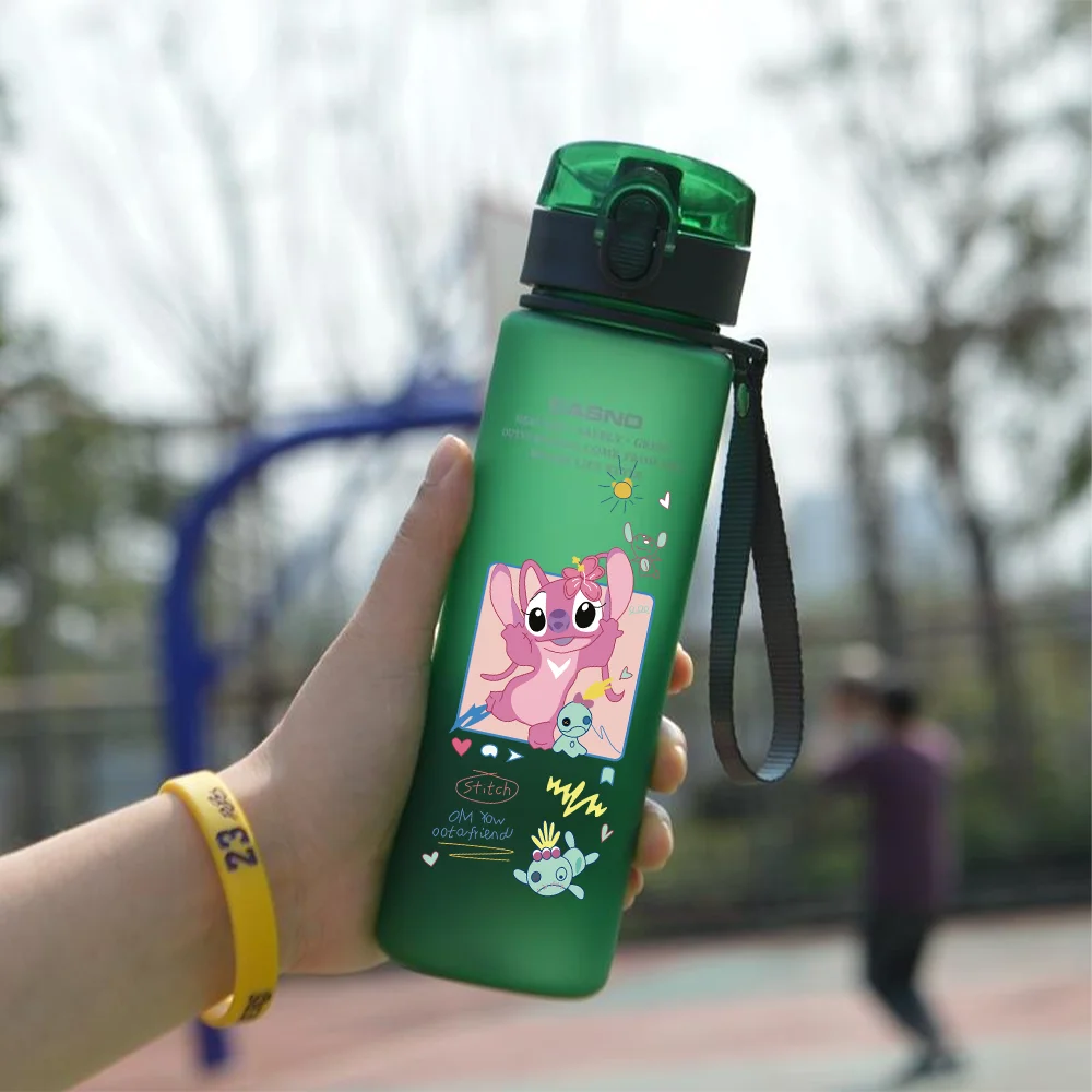 Lilo & Stitch 560ML Water Cup Children Portable Plastic Cartoon Figures Kawai Stitch Outdoor Large Capacity Sports Water Bottle