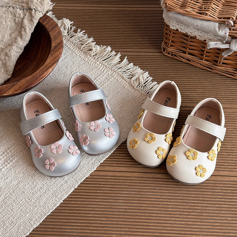 Baby Girls Leather Shoes Spring Autumn Children Party Floral Princess Shoes Infant Non Slip Soft Sole Toddler Kids Casual Shoes
