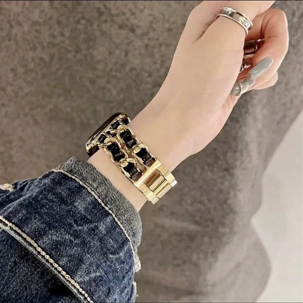 

Fashion Leather Stainless steel bracelet link For Apple Watch band Series 11/8/7/6/10/9 40mm 41mm 38mm 42mm 44mm 45mm 46mm Strap