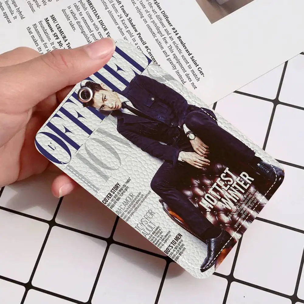 المغني تشوي سيونغ هيون الفيلم الكلاسيكي المفاتيح حاملي بطاقات كيرينغ البنك حافلة معرف بطاقات الائتمان سلاسل حلقة رئيسية