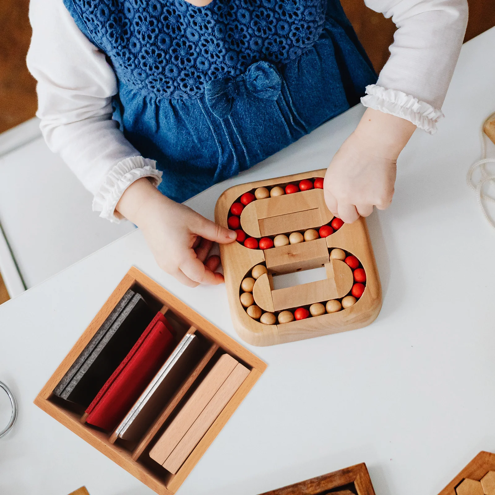 

1Set Montessori Temperature Sensory Panel Tactile Learning Tool for Kids Touch Exploration Activity Educational Texture Board