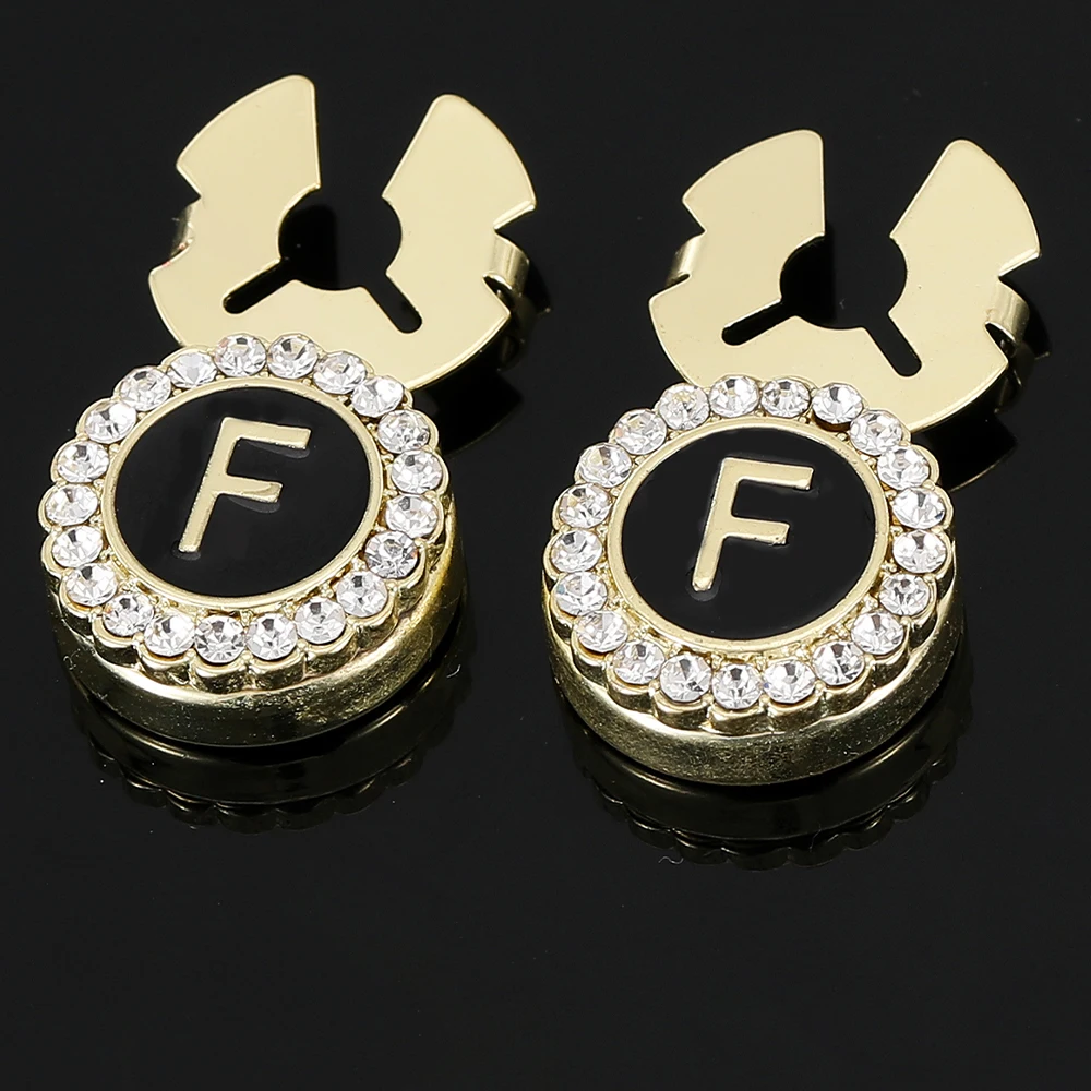 2 Teile/satz Initial Capital Design Taste Abdeckung Verschluss Kristall Manschettenknöpfe Für Männer Hemd Anzug Schmuck Brief ABCDEFGHIJKMNOQRSU – Detail 5