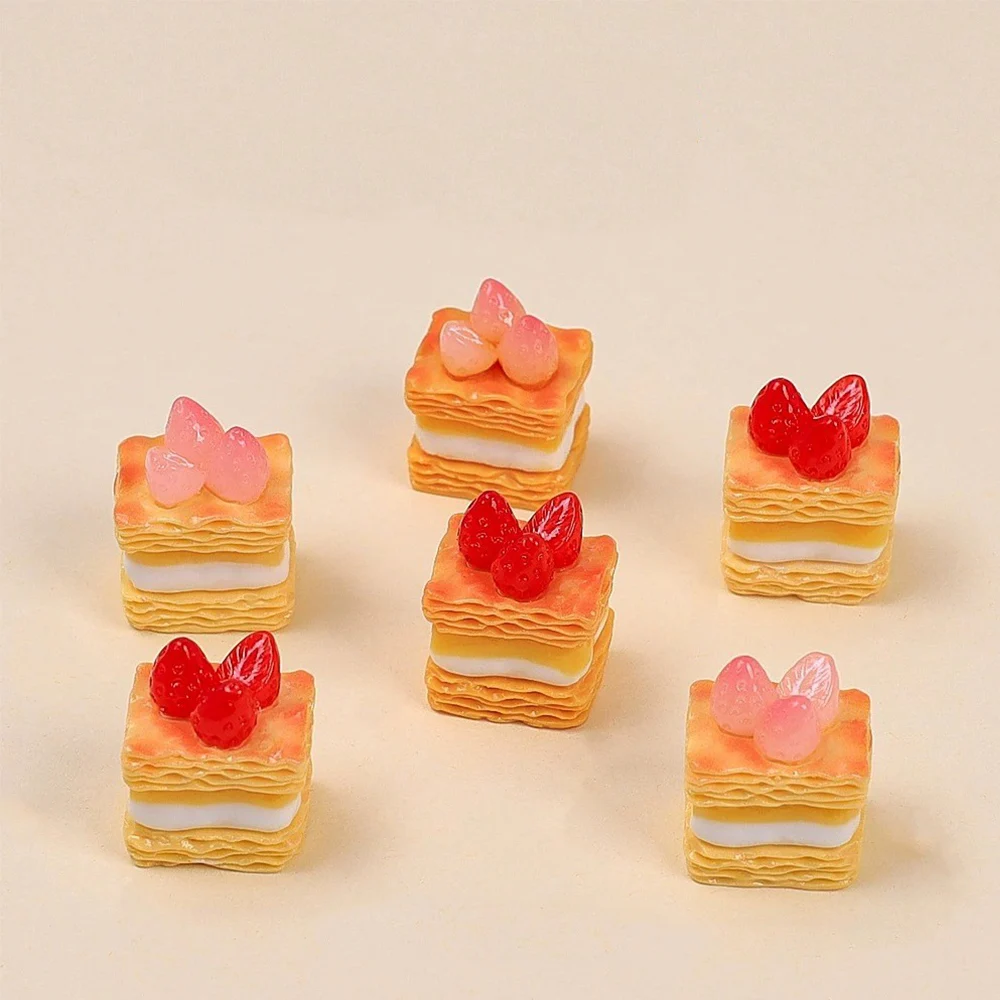 10PCS Shiny 21x18mm Strawberry Cake Miniature Flat Back Resin Cabochons For Hairpin Scrapbooking DIY Home Decor Craft Accessorie