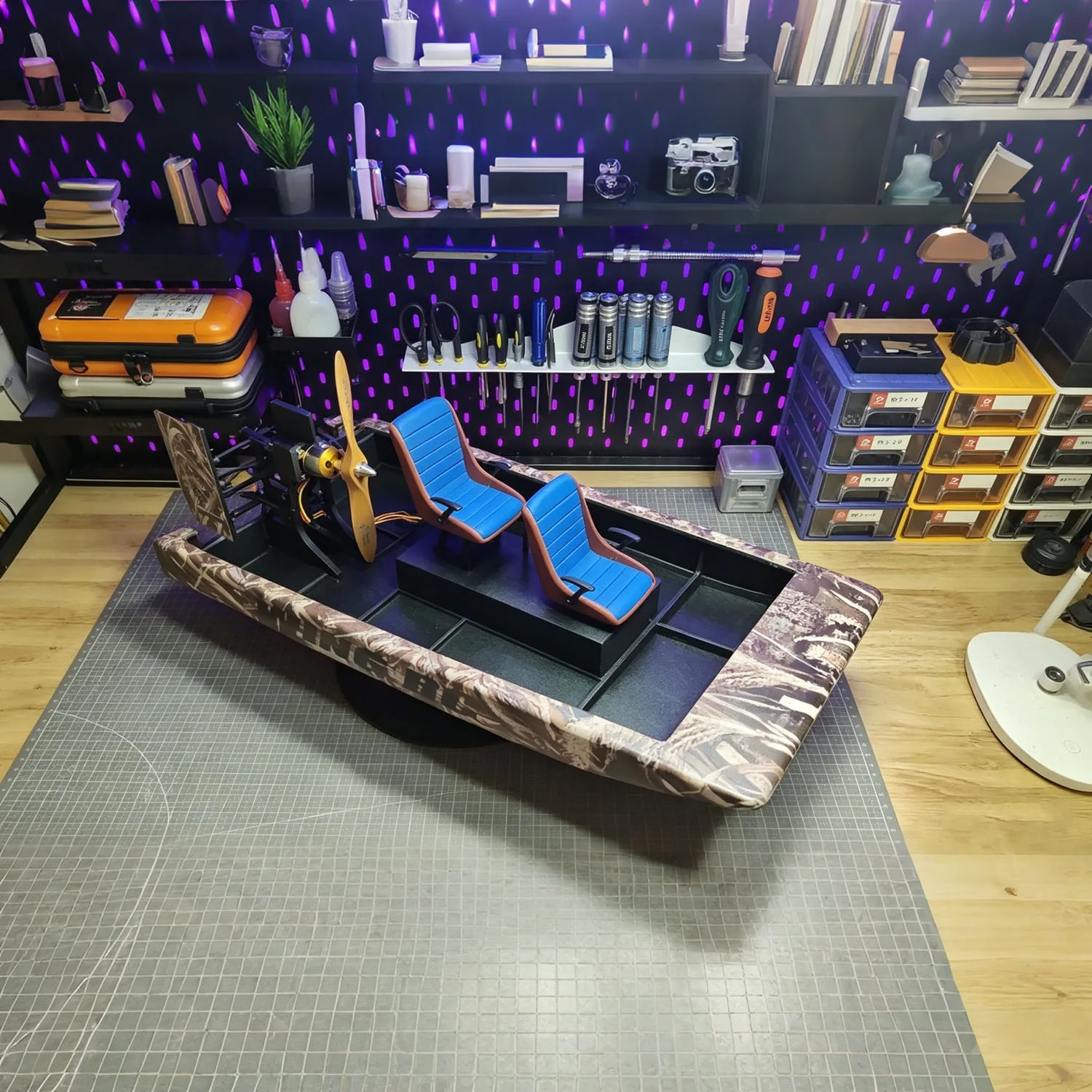 

1/10 RC Ships 44cm Wooden Structure Remote Control Wind-Powered Boat PLA Material Tail Wing RC Schiffe Model Kit Ship Toy