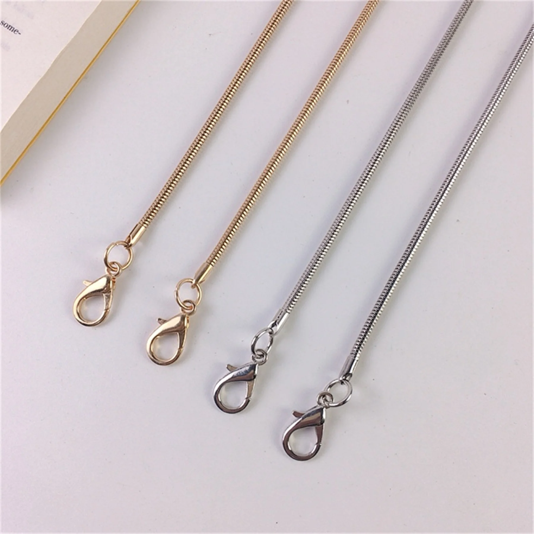 Sr الفاخرة الهاتف المحمول Crossbody الأشرطة الحبل سوار معدني سلسلة آيفون 14 13 برو ماكس سامسونج فليب 4 S23 الترا