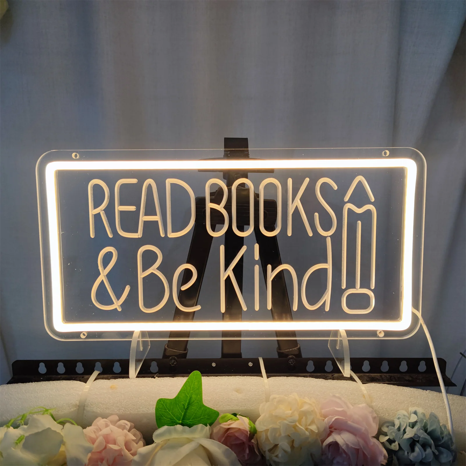 Read Books & Be Kind LED Neon Sign USB Powered Wall Mounted Decorative Light for Bedroom Reading Room Library Book Party Decor