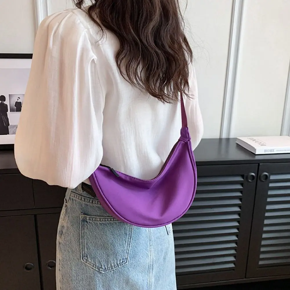 Women Fashion Nylon Crossbody Bag Portable Casual Hobos Outdoor Sport Chest Bag Underarm Bag Dumpling Shape Shoulder Bag