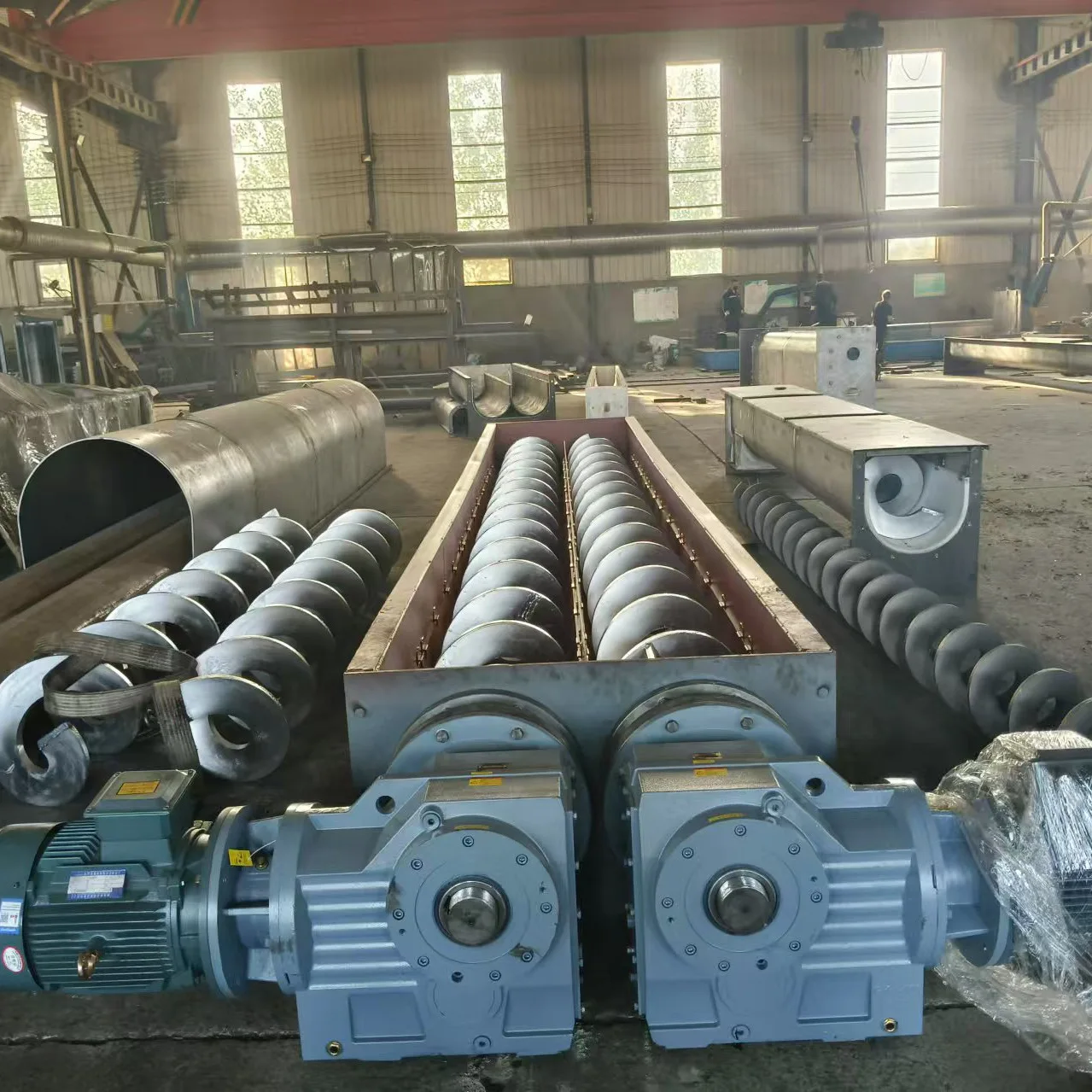 Shaftless screw conveyor WLS screw conveyor U-shaped conveying sludge