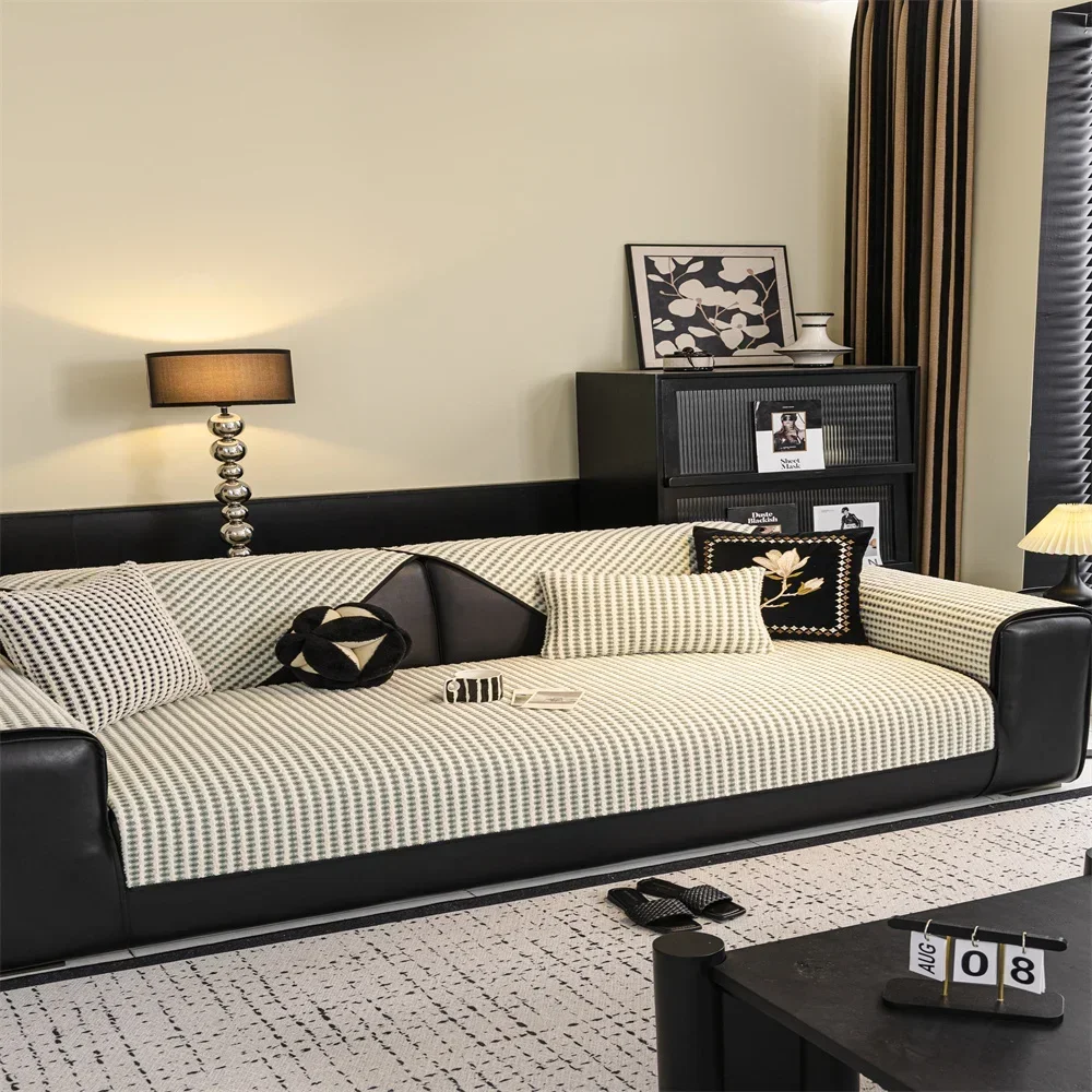 French High-end Sofa Cushion All Seasons Universal 2025 New Entry Luxury Non-slip Chenille Straight Row Cushion Sofa Cover